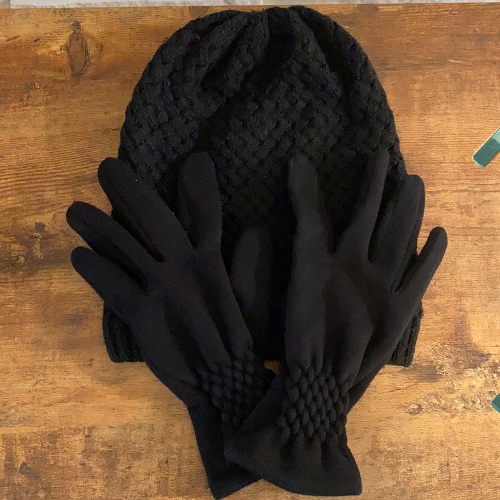 Beanie & Winter Gloves